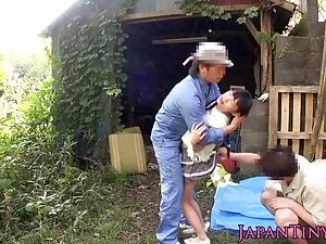 Wonder femme doit ba ...