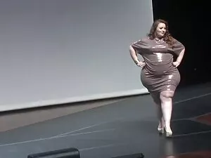 La jolie irotique ar ...